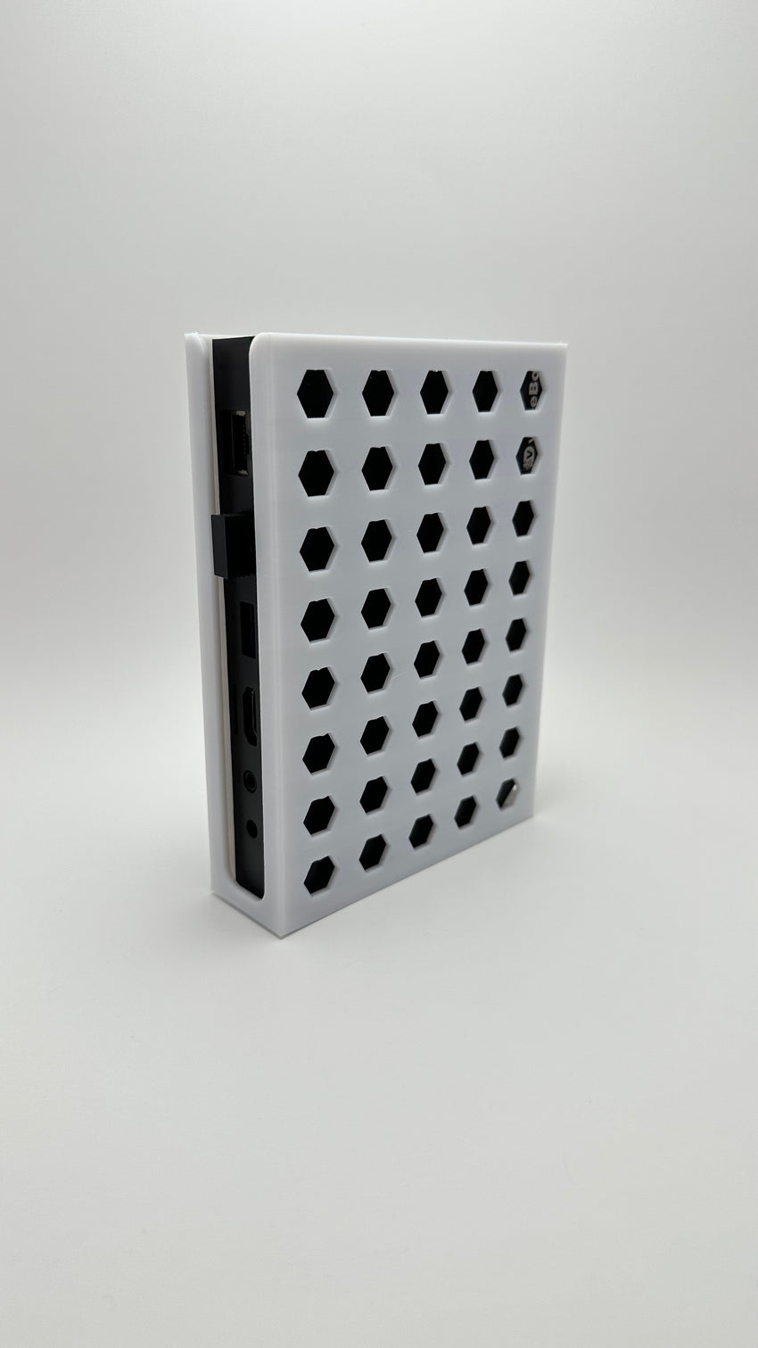 VSeebox V3 Pro/Plus Wall/Under-shelf Mount